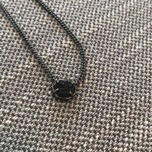 Black Kendra Scott Nacklace